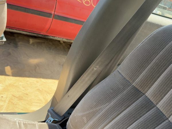 1995-2001 Chevy Lumina Passenger Right B-Pillar Trim Panel Shale 92B — photo 4
