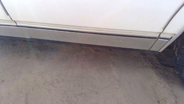 1982-1990 Chevy Caprice Driver Left Rear Moulding From Door Oem Back Trim Strip — photo 3