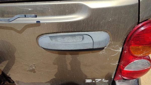 2004-2007 Jeep Liberty Driver Left Rear Outside Door Handle Oem Back 05102498Aa — photo 2
