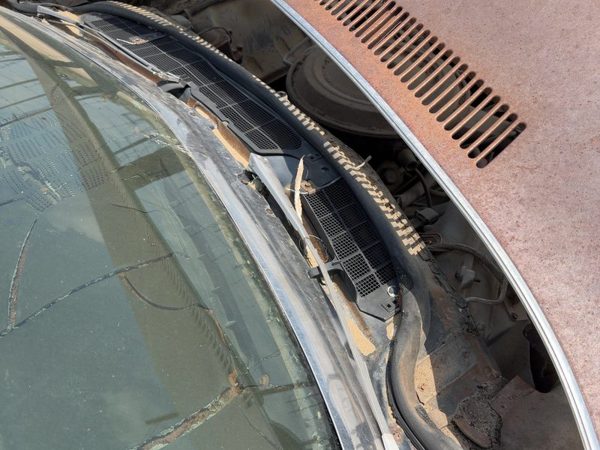 1974 Chevy Impala Windshield Wiper Cowl Vent Trim Panel Oem Cover — photo 4