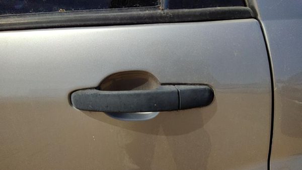 2005-2009 Chevy Equinox Driver Left Rear Outside Door Handle Oem Back Silver 67U — photo 2