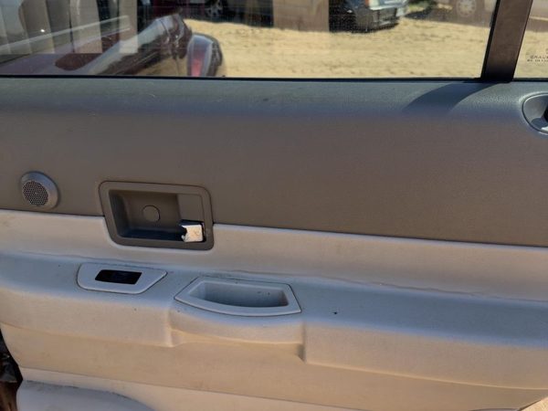 04-05 Durango Passenger Right Rear Door Trim Panel With Switches Back Gray Hjj1 — photo 7