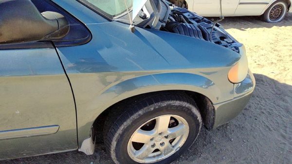 2001-2007 Dodge Caravan Passenger Right Front Fender Oem Magnesium Ppk — photo 3