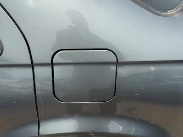 98-04 Seville Fuel Tank Door With Hinge Gas Lid Filler Rear Sedan 4 Door Thunder — photo 4
