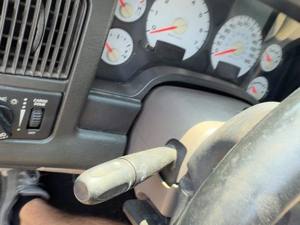 2002 Dodge Ram 1500 Steering Column Assembly Oem Dark Gray V9Dv 55351286Aa — photo 3