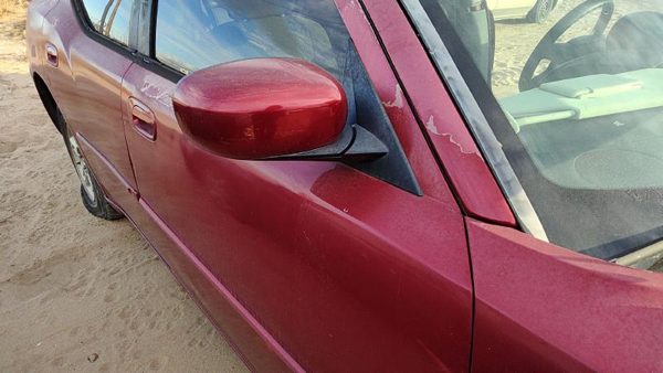2010 Dodge Charger Front Door RH Prh Inferno Red — photo 3