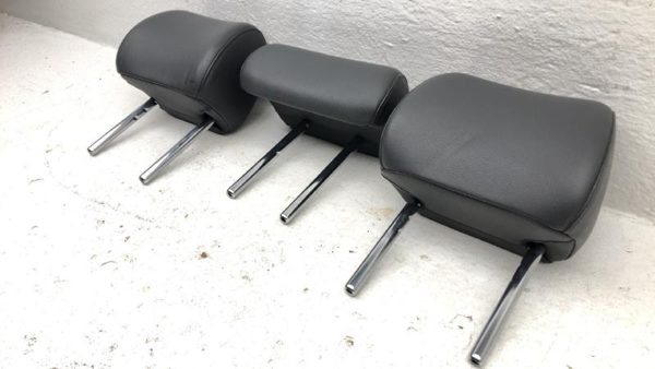 2016 Hyundai Tucson Headrest RH Left Right Center Rear Seat Head Rest Black — photo 3