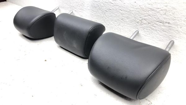 2016 Hyundai Tucson Headrest RH Left Right Center Rear Seat Head Rest Black — photo 6