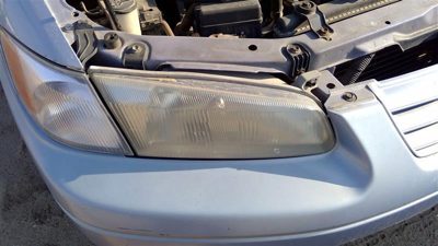 1997-1999 Toyota Camry Passenger Right Headlight Front Head Lamp Oem 81110Aa010