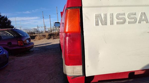 1986-1997 Nissan Hardbody Driver Left Tail Light Brake Lamp Oem Rear B65503b300 — photo 3