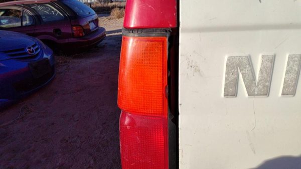 1986-1997 Nissan Hardbody Driver Left Tail Light Brake Lamp Oem Rear B65503b300 — photo 4