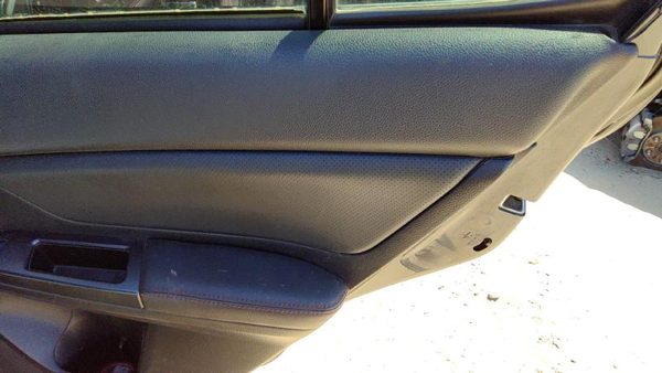 15 16 Subaru Wrx Passenger Right Rear Inside Door Trim Panel With Switches Cbl30 — photo 2