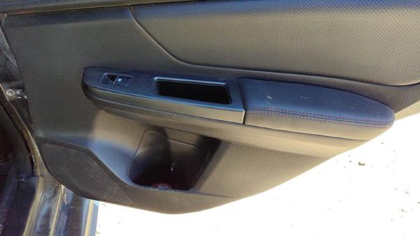 15 16 Subaru Wrx Passenger Right Rear Inside Door Trim Panel With Switches Cbl30 — photo 7