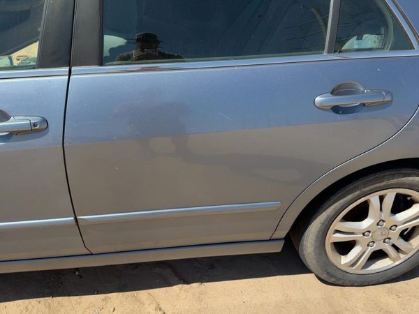 2007 Honda Accord Rear Door LH Cool Blue B542M — photo 4