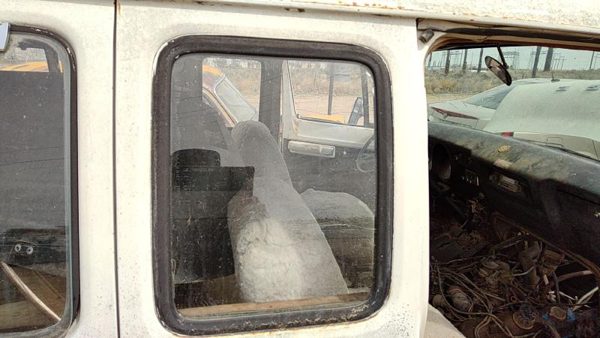 1971-1977 Dodge Van B200 Passenger Right Rear Side Window Door Glass Oem Front — photo 1