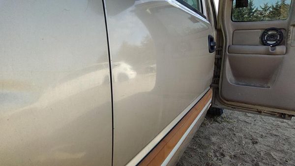 2004 Chevy Silverado 1500 Front Door LH 15U Sandstone 15017223 — photo 4
