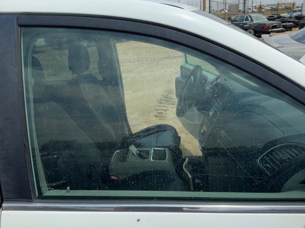 08-16 Chrysler Town & Country Passenger Right Front Side Window Door Glass Oem — photo 4