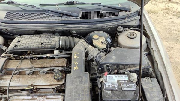 97-00 Ford Contour Complete Air Intake Cleaner Filter Box Housing With Tube 2.0L — photo 2