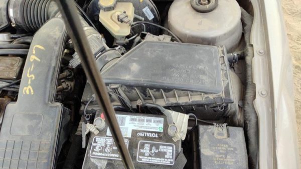 97-00 Ford Contour Complete Air Intake Cleaner Filter Box Housing With Tube 2.0L — photo 6
