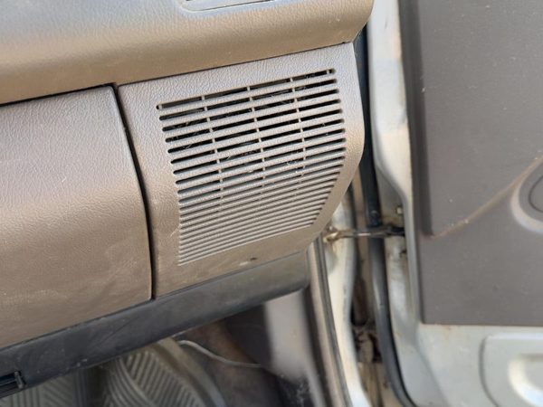 89-95 Isuzu Pup Passenger Right Dash Speaker Grille Cover Plastic Trim Oem Gray — photo 2