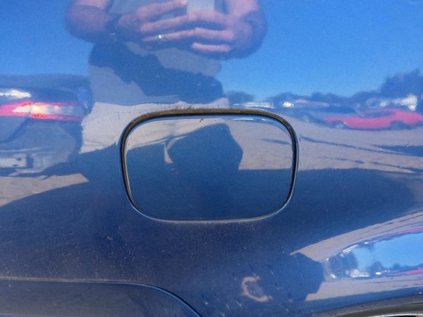 1999-2005 Vw Jetta Fuel Tank Door With Hinge Gas Lid Oem Filler Sedan Blue — photo 4