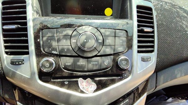 2013 Chevrolet Cruze Audio & Visual Equip.(radio) 95914367 — photo 3