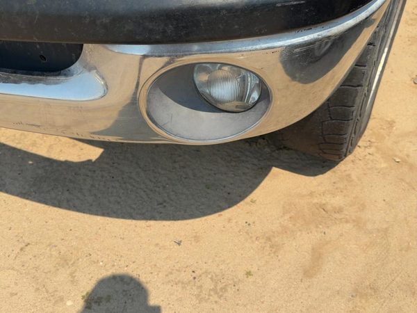 02-05 Dodge Ram 1500 Driver Left Front Fog Light Lamp Bumper Mounted OEM — photo 2