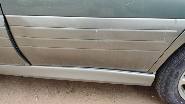 2000-2004 Legacy Outback Driver Left Rear Moulding From Door Oem Back Trim Strip — photo 3