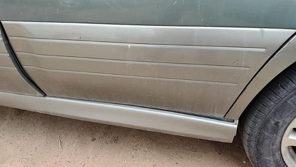 2000-2004 Legacy Outback Driver Left Rear Moulding From Door Oem Back Trim Strip — photo 7