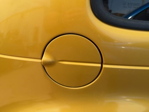 01-10 Pt Cruiser Fuel Tank Door With Hinge Gas Lid Oem Filler Inca Gold Py6 — photo 3