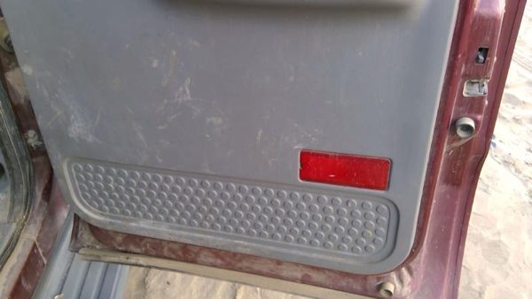 05-07 F350 Super Duty Passenger Right Rear Inside Door Trim Panel Only Back Gray — photo 8