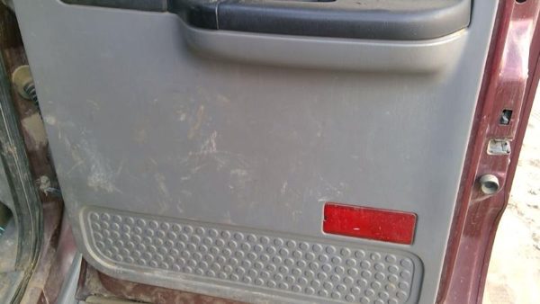 05-07 F350 Super Duty Passenger Right Rear Inside Door Trim Panel Only Back Gray — photo 7