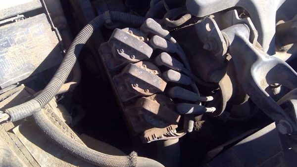 2000-2005 Chevy Impala Ignition Coil Assembly Oem 3.8L 10472401 — photo 4