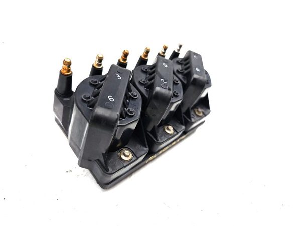 2000-2005 Chevy Impala Ignition Coil Assembly Oem 3.8L 10472401 — photo 10