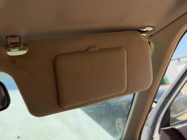 1988-1989 Honda Accord Lx Passenger Right Sun Visor Oem — photo 9