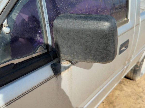 1988-1993 Isuzu Pup Driver Left Manual Side Mirror Door Mounted Oem 8970851041 — photo 1