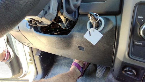 2013-24 Dodge Ram 1500 Lower Dash Under Column Knee Bolster Trim Panel Oem Black — photo 1