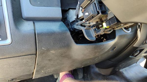 2013-24 Dodge Ram 1500 Lower Dash Under Column Knee Bolster Trim Panel Oem Black — photo 4