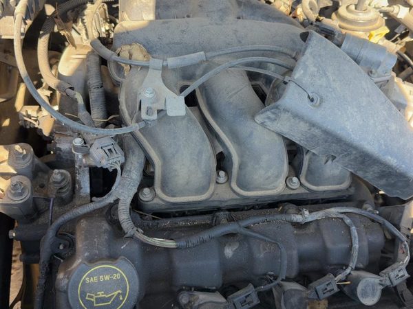 05-08 Mariner Complete Fuel Rail With Injectors Set Loaded Oem 3.0L 6 Cylinder — photo 4