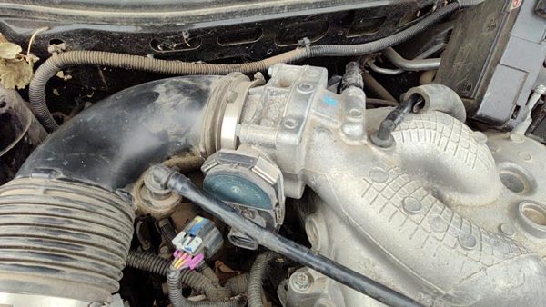 2007-2009 Suzuki Grand Vitara Xl-7 Throttle Body Valve Oem With Sensors 3.6L — photo 2