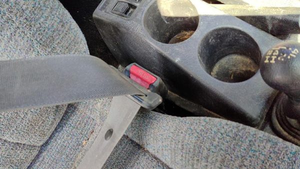 1996-1998 Suzuki Sidekick Passenger Right Front Seat Belt Buckle Receiver Oem — photo 4