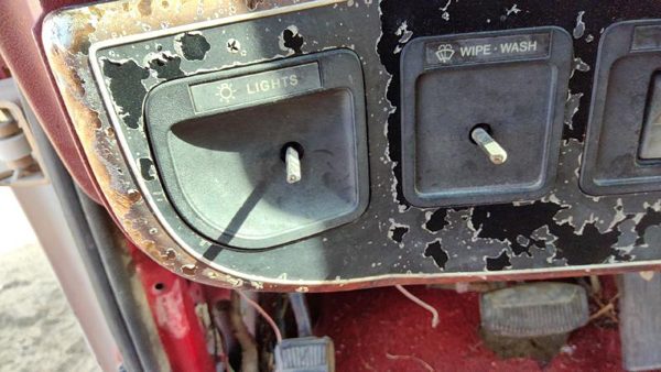 1988 Ford F150 Headlight Switch (dash Mtd) — photo 2