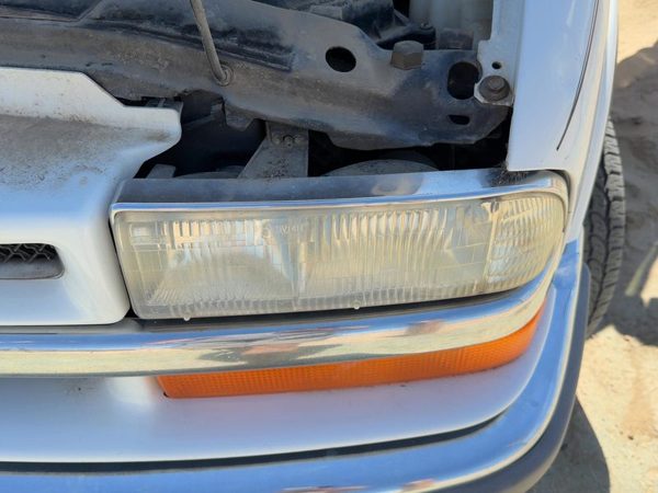 1998-2005 Chevy S10 Blazer Driver Left Head Light Oem Front Lamp 16526217 — photo 1