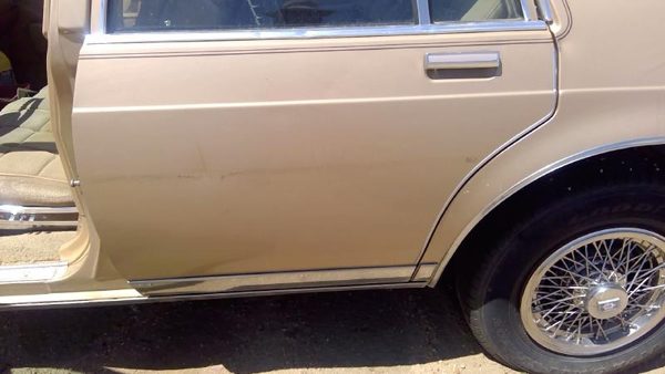 1985 Oldsmobile Delta 88 Rear Door LH Gold — photo 3