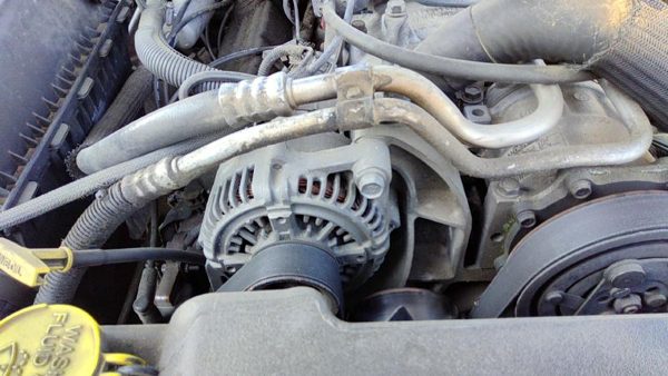 1998-2000 Dodge Durango Alternator 5.9L 56028920Aa — photo 2