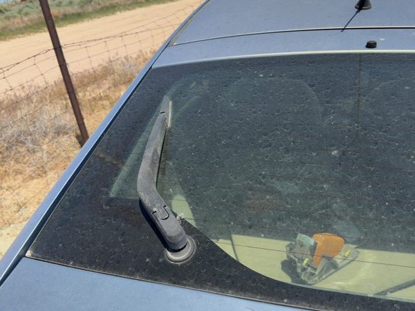 2004-2009 Toyota Prius Upper Back Glass Rear Window Oem 6810547051 — photo 3