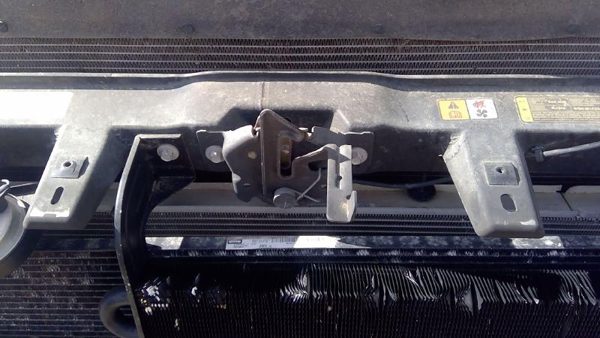 2011-2016 Ford F250 Super Duty Hood Latch Assembly Oem 6.7L Powerstroke — photo 2