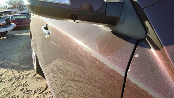 2014 Kia Sorento Front Door RH Ir Dark Cherry 760041U000 — photo 2