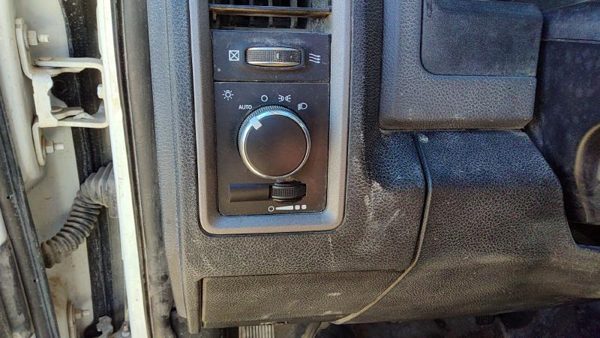 13-18 Dodge Ram 4500 Headlight Switch Assembly Oem Knob Dash — photo 3