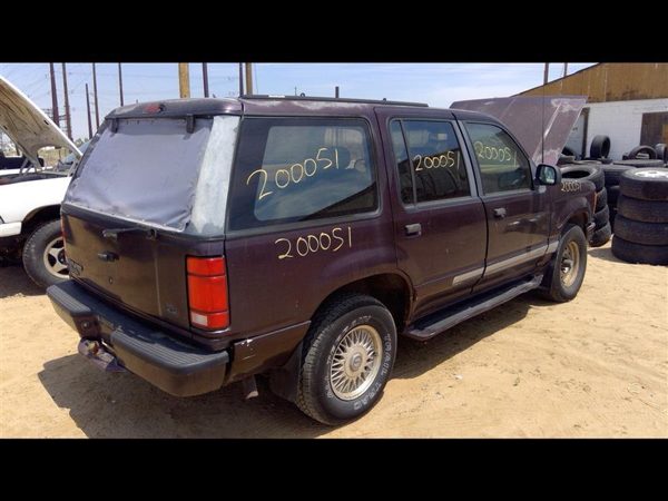 1994 Ford Explorer — vehicle photo 8